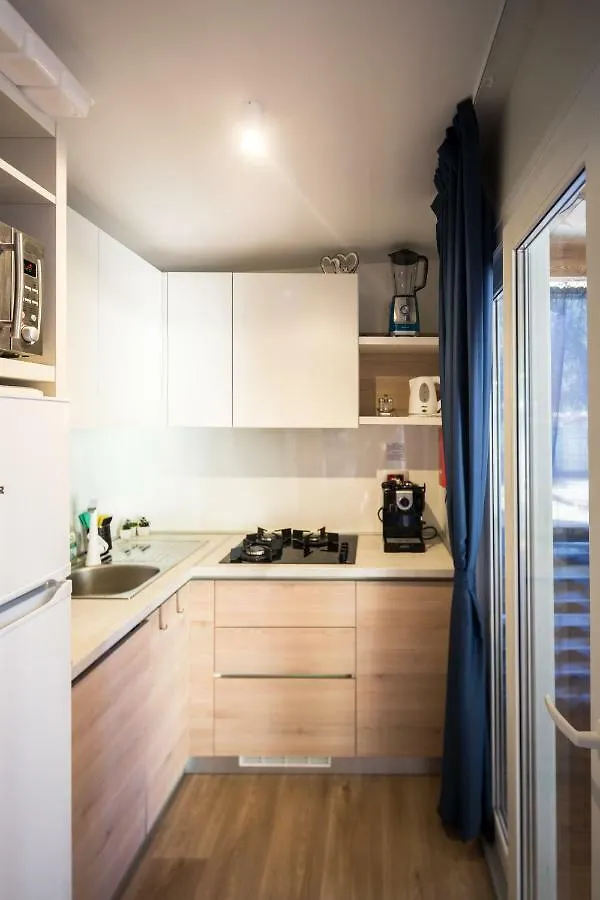 Mobile Home Happynest Biograd Na Moru Campsite
