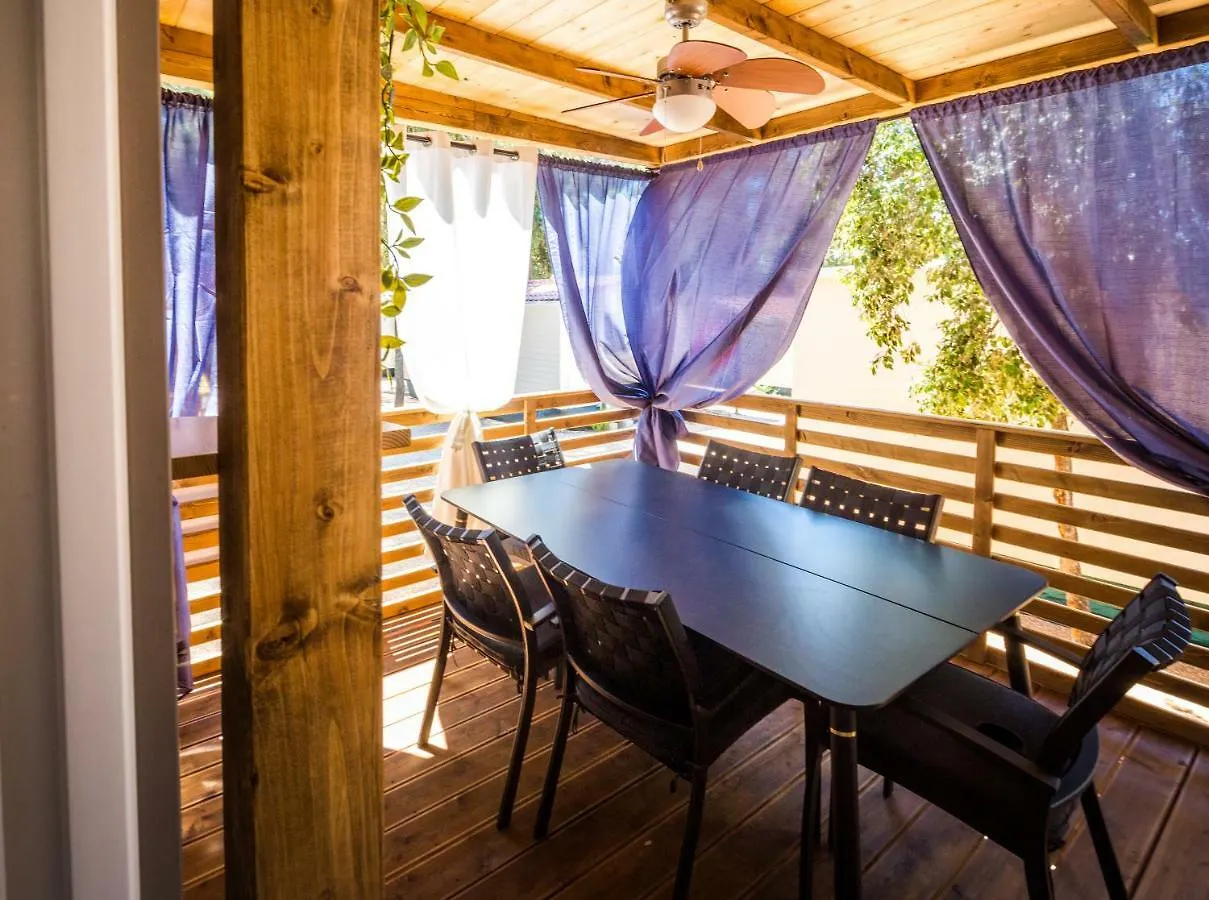Mobile Home Happynest Biograd Na Moru 0*,  Croatia