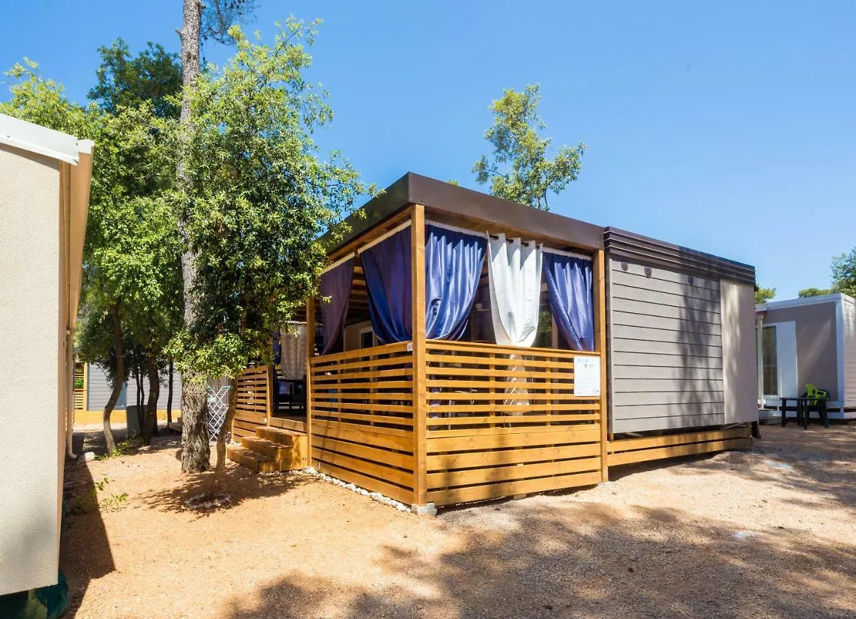 Mobile Home Happynest Biograd Na Moru Campsite