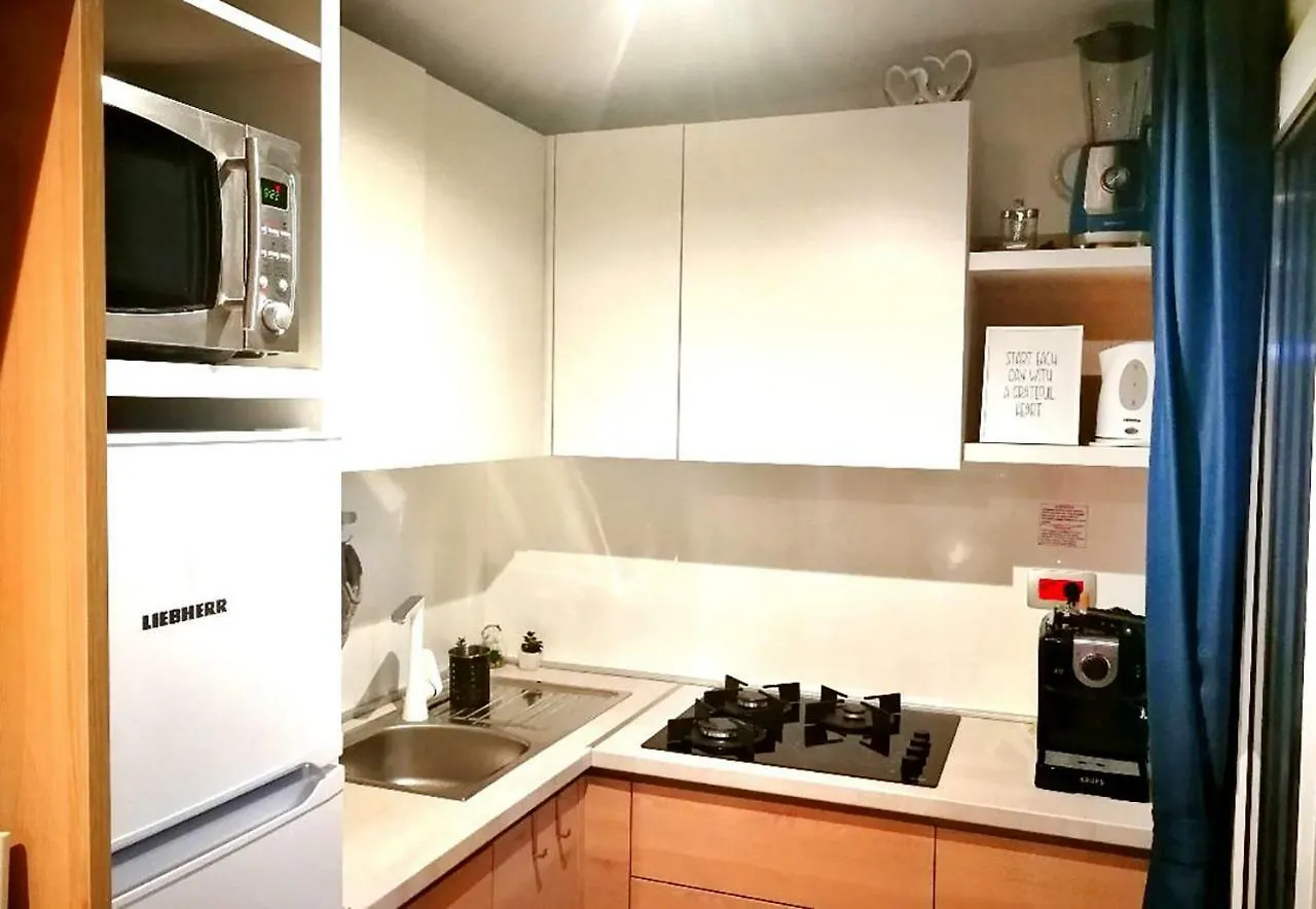 Campsite Mobile Home Happynest Biograd Na Moru Croatia