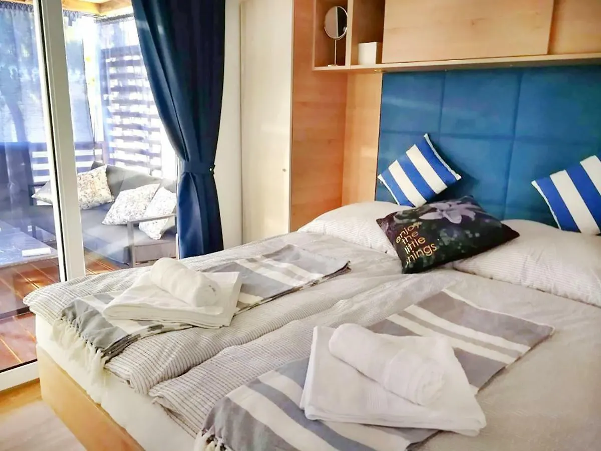 Campsite Mobile Home Happynest Biograd Na Moru